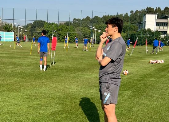 欧美一区二区三区在线播放
